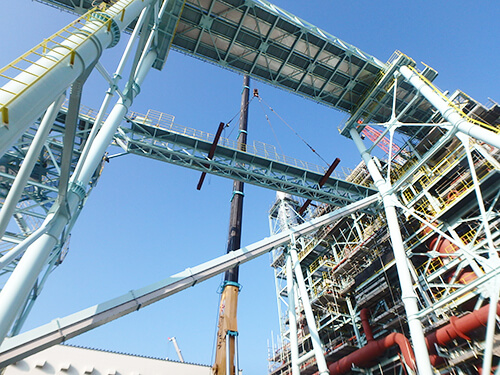 株式会社水上組の火力発電所建築現場